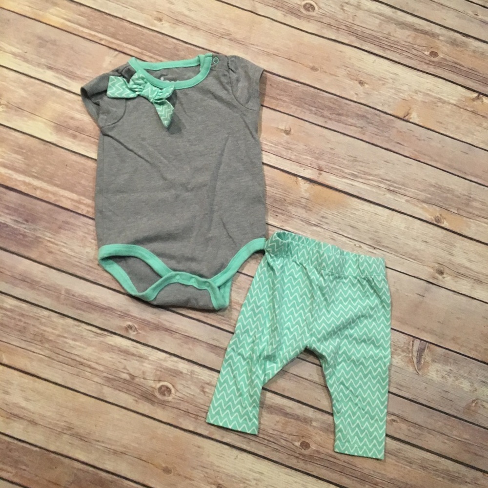 Mint and gray outfit