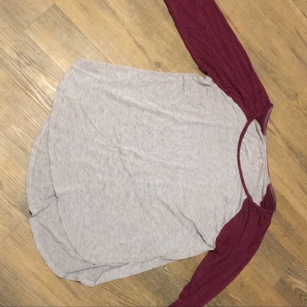Baseball tee