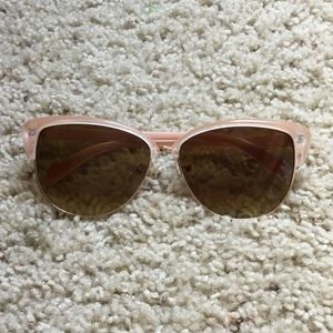Pink cat eye sunglasses