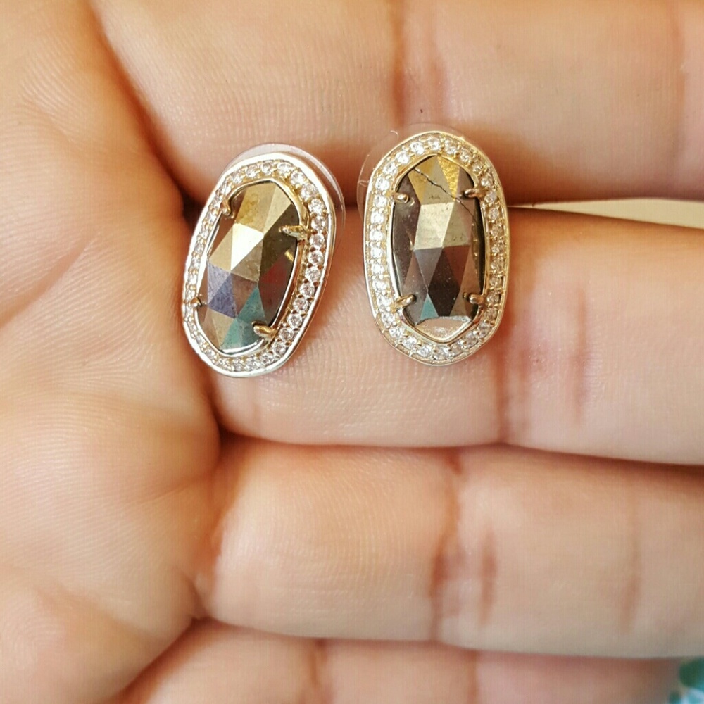 Kendra scott earrings