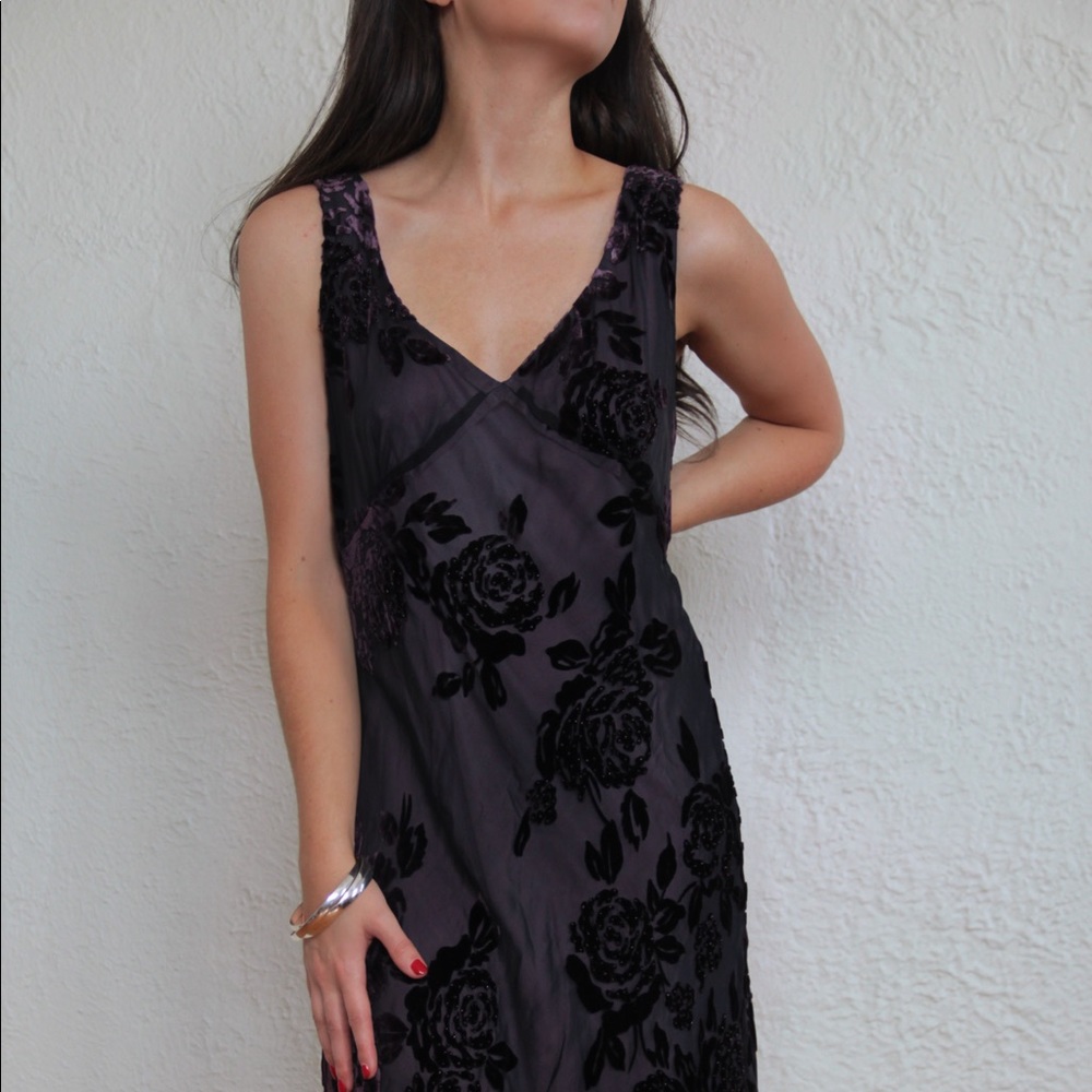 Vintage Deep Purple Velvet Rose Rock & Roll Dress