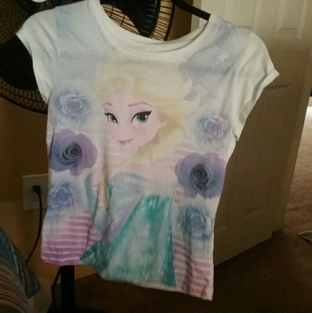 Elsa from frozen girls shirt  l❄