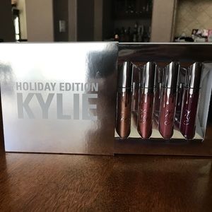 Kylie Cosmetics Holiday Collection Kit