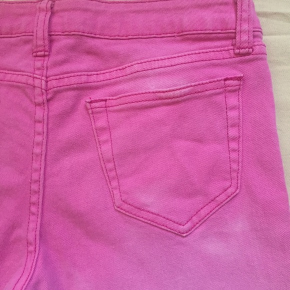 Hot pink ombré denim shorts 7 - Picture 4 of 6
