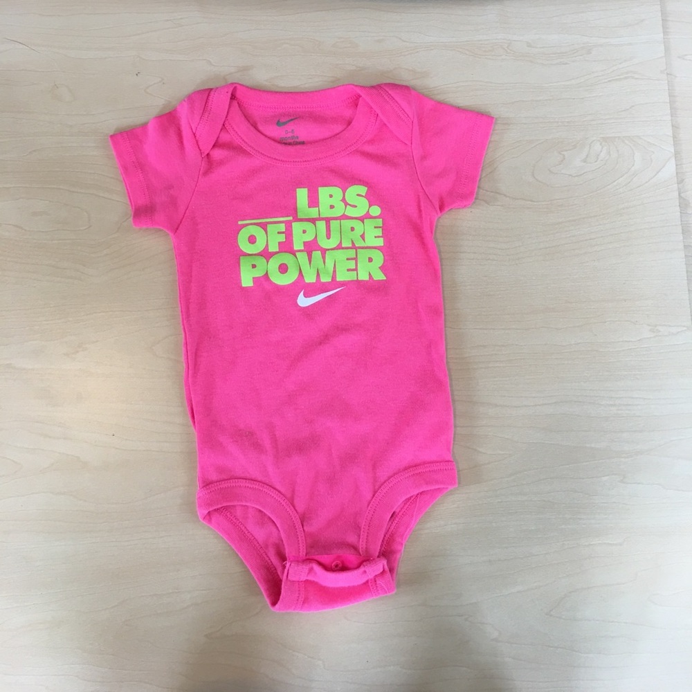 Nike onesie 0-6m
