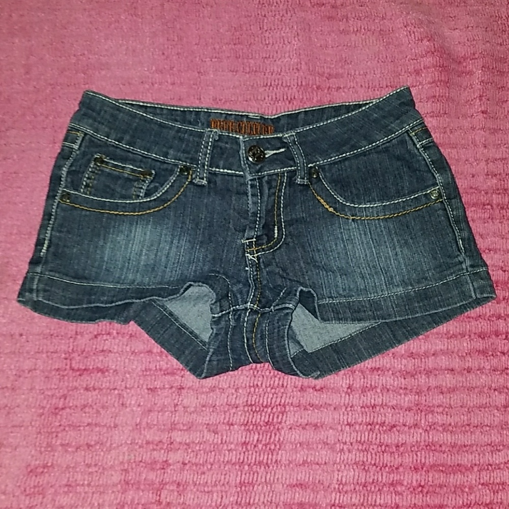 Juniors size 1 denim short shorts