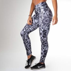 Not for sale!!! Trading! Gymshark leggings NWT XS