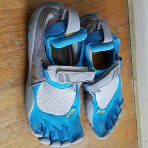 Vibram fivefingers treksport