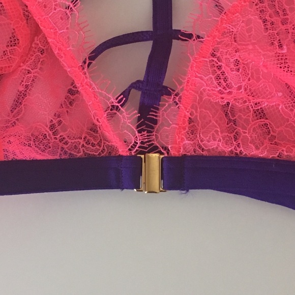 VICTORIAS SECRET BRALETTE - Picture 4 of 4