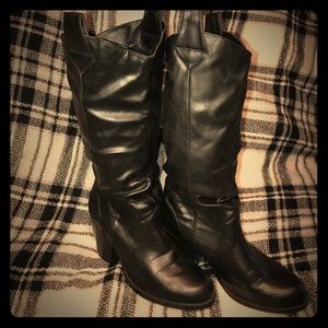 Black boots