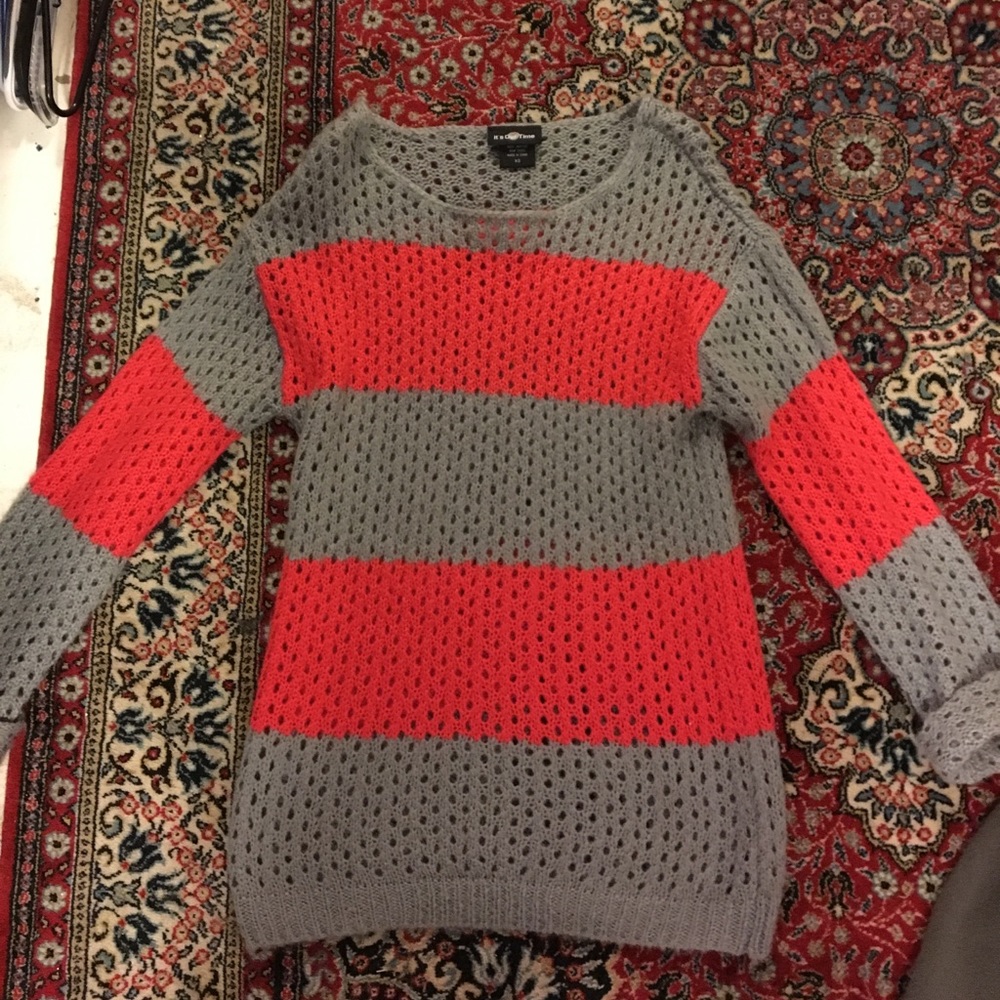 Size XS thigh length pink and grey knit sweater