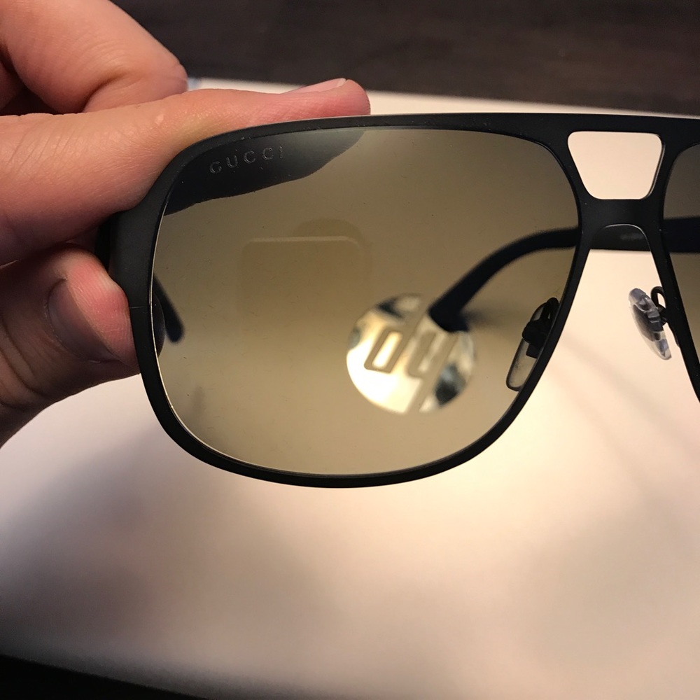 Gucci Mens Sunglasses 100% Authentic