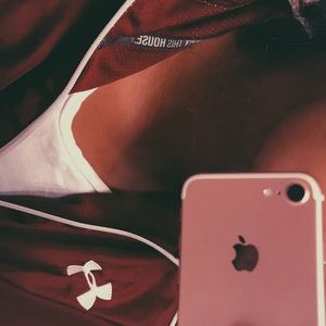 Meet your Posher, Amari