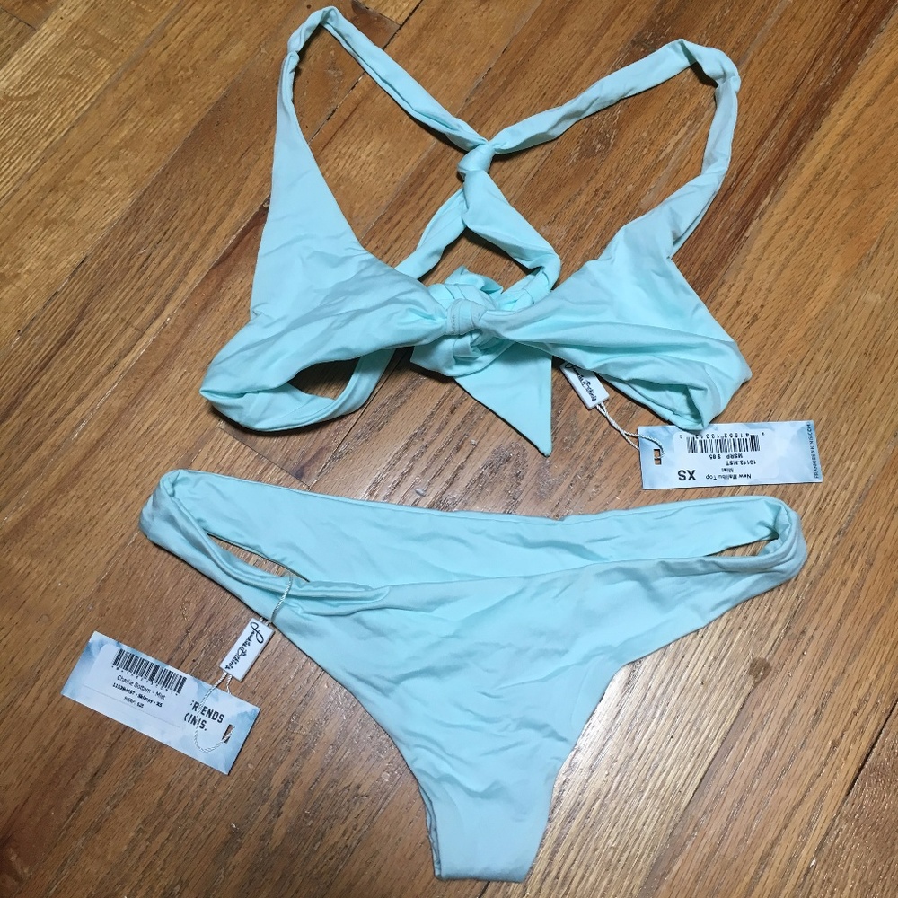 Frankie's Bikini