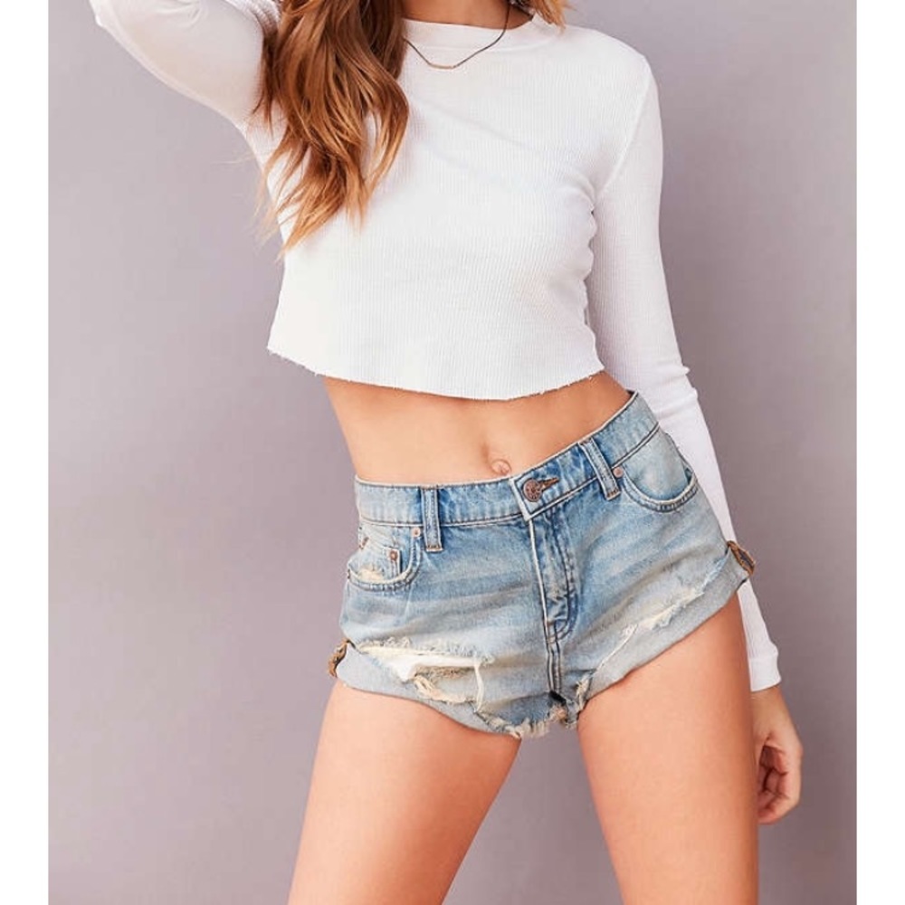 BDG boyfriend short low rise
