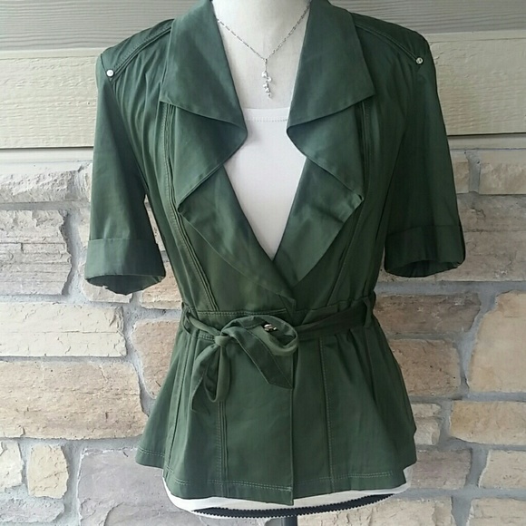 White House Black Market Jackets & Blazers - WHBM Short Sleeve Jacket