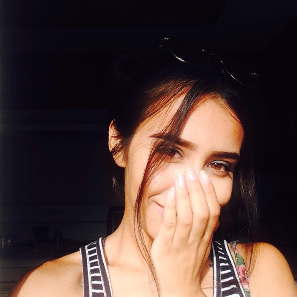 Meet your Posher, Alyssa