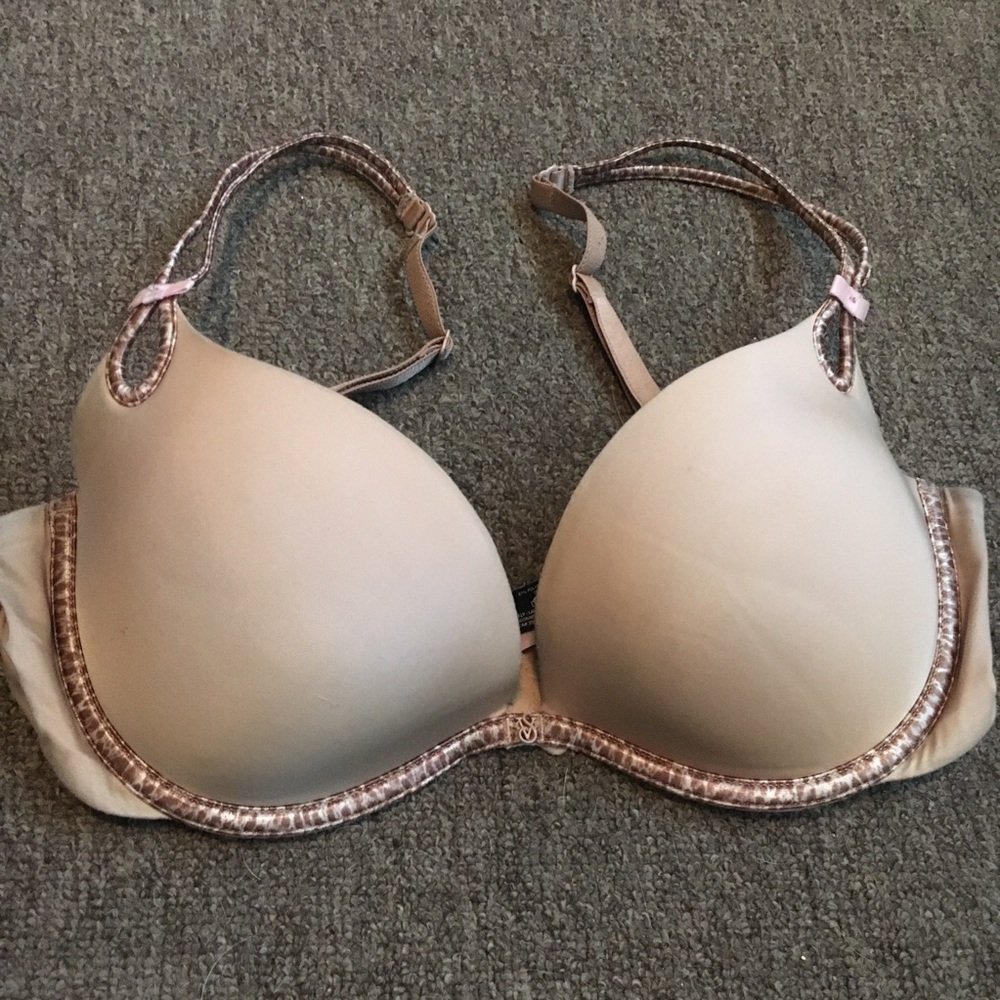 Victoria's Secret Nude Push-Up Bra