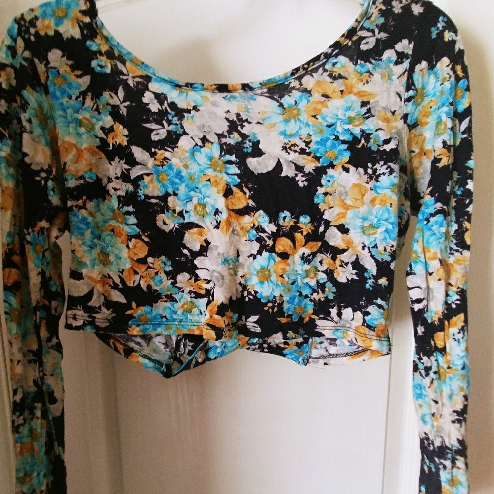 crop top