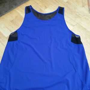 Lululemon sculpt tank size 10