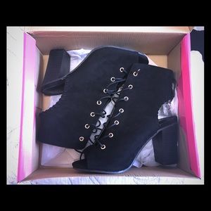 BRAND NEW Lace Up Suede Booties