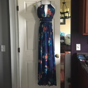 Floral print strappy cut out express dress