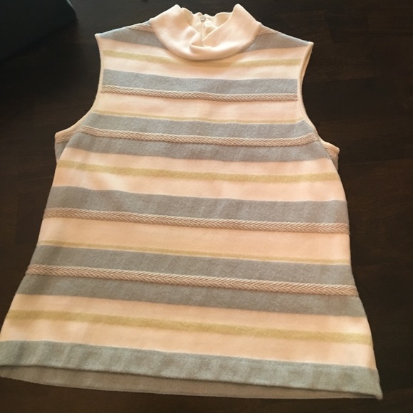 St. John Stripe top - Picture 2 of 6