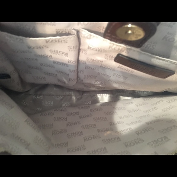 MICHAEL KORS AUTHENTIC NWOT monogram canvas - Picture 6 of 8