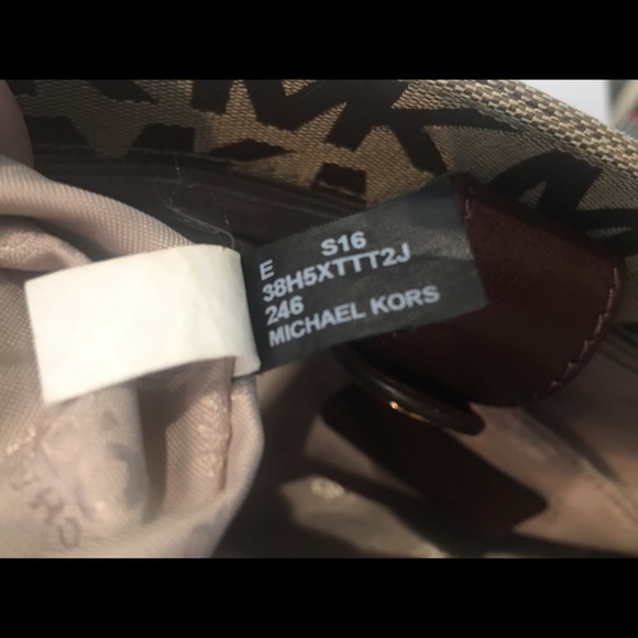 MICHAEL KORS AUTHENTIC NWOT monogram canvas - Picture 7 of 8