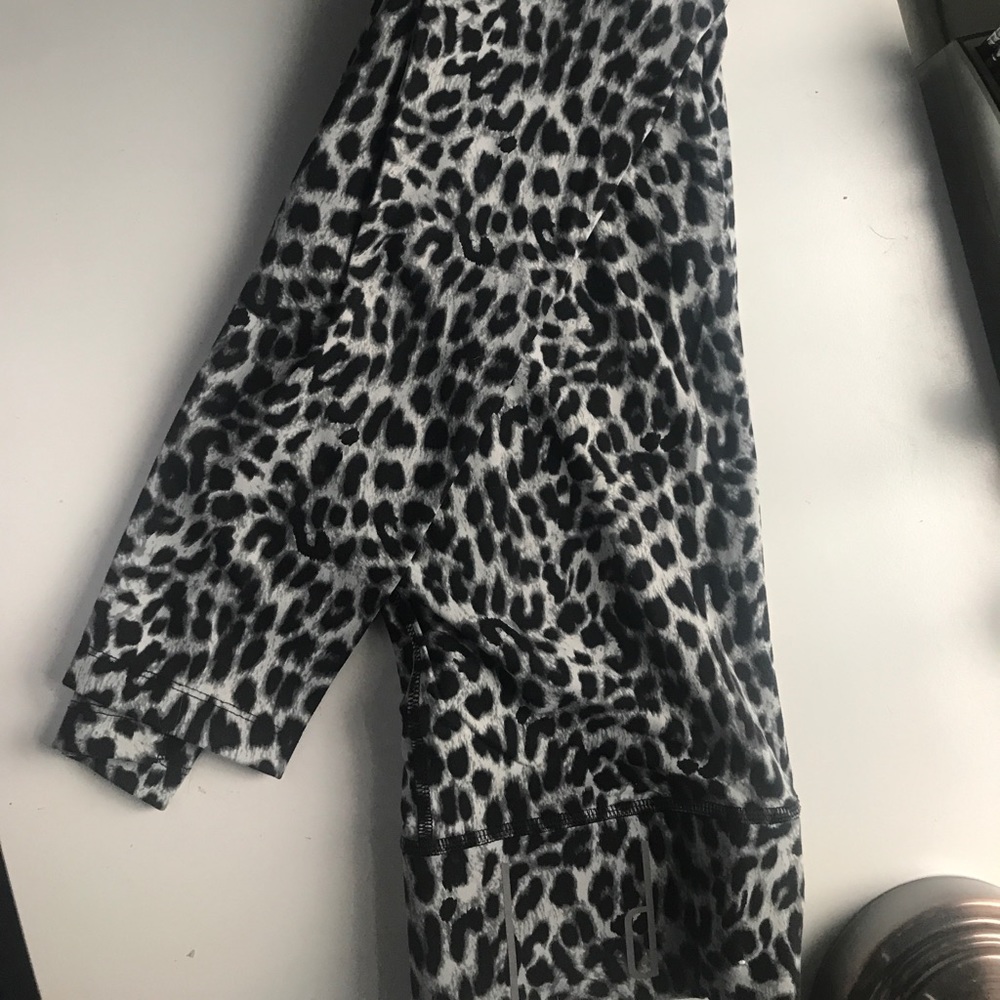 Pink by VS leopard print yoga pant