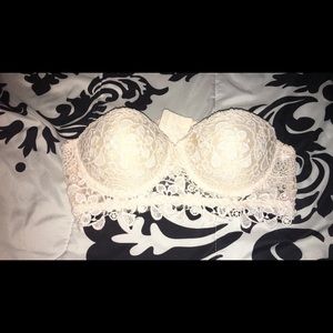 Strapless bra