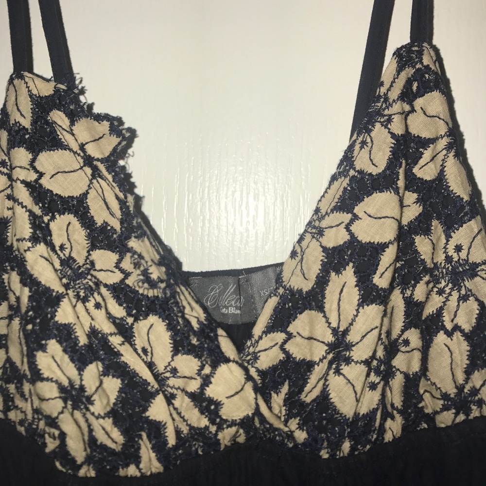 Fun Embroidered Dress - Picture 3 of 3