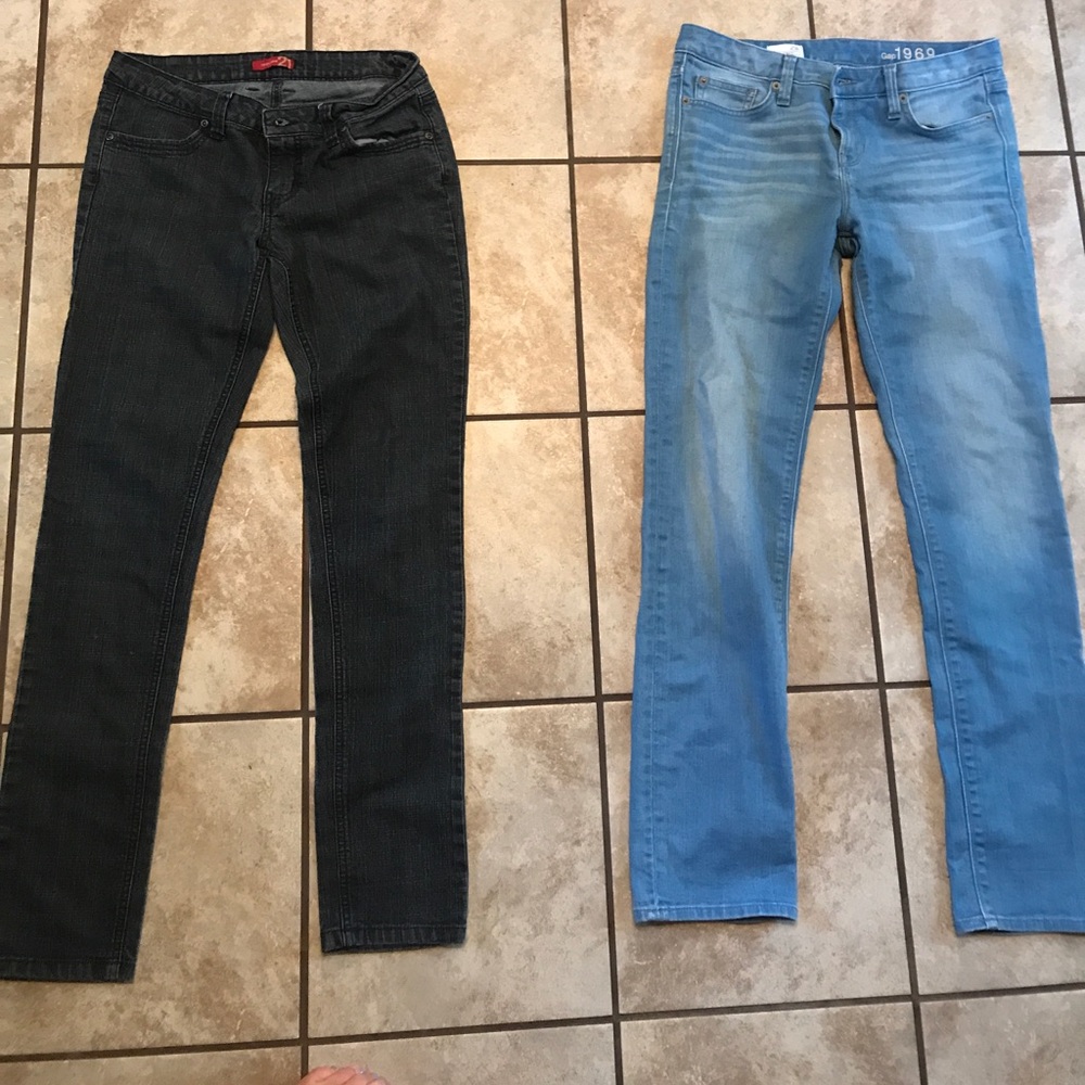 3 Pairs of jeans in great condition