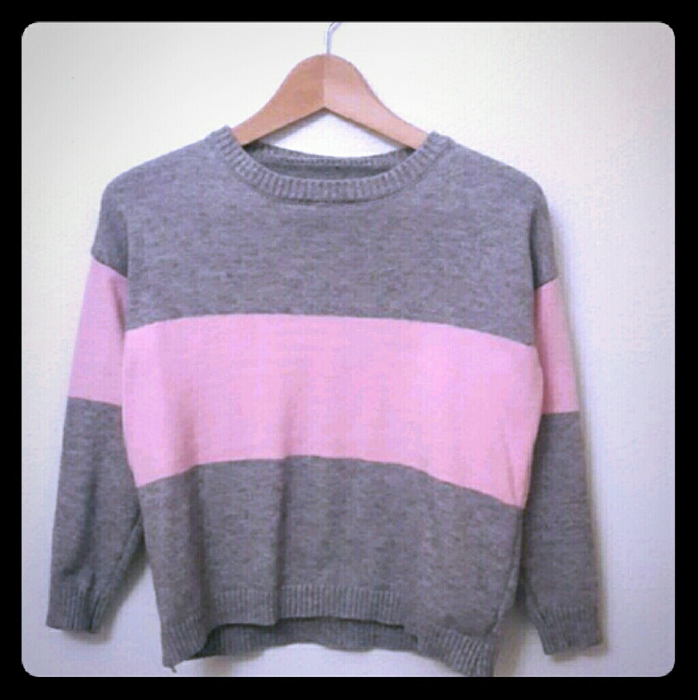 Gray and pink sweater