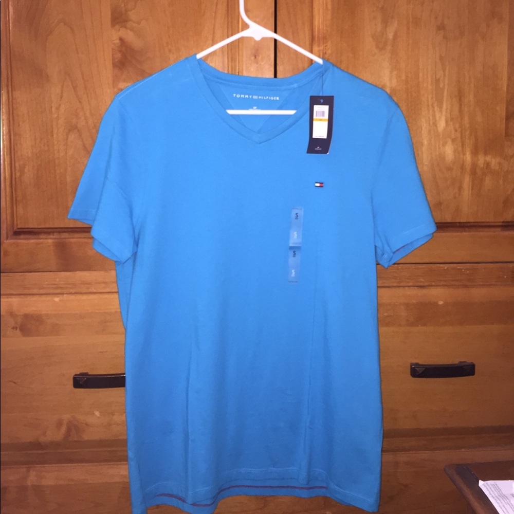 Tommy Hilfiger tee shirt