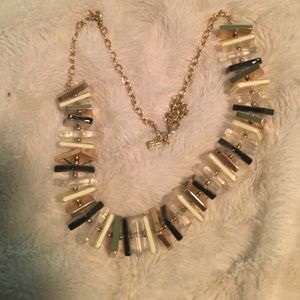 Gorgeous kate spade statement necklace!