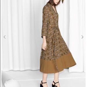 & Other Stories Feline / Tiger Print Midi Dress