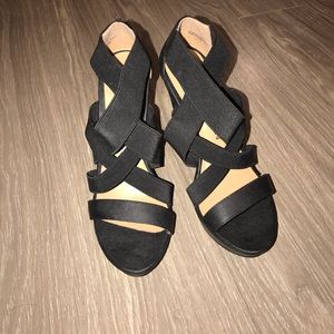 Chinese Laundry Pumps