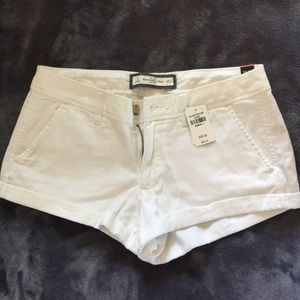 NWT A&F size 4 shorts