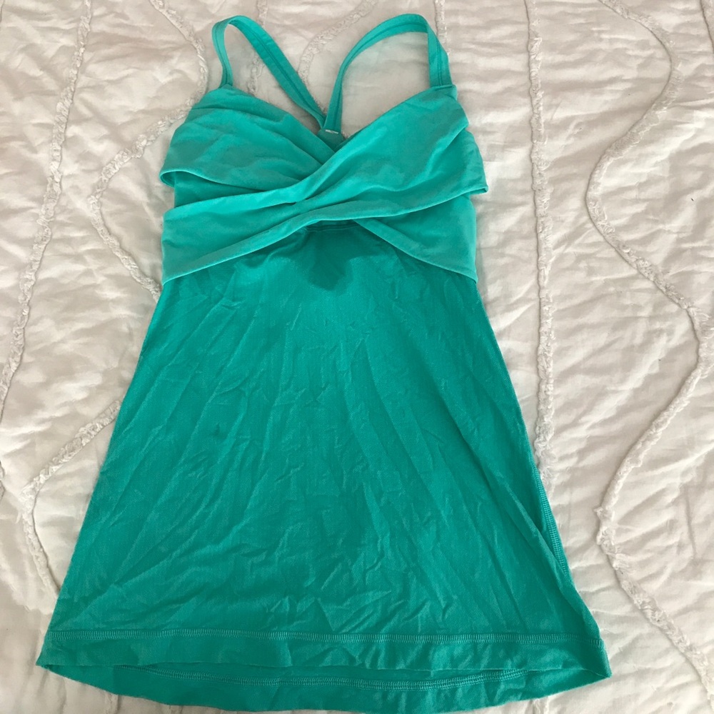 Lululemon top size 4!!