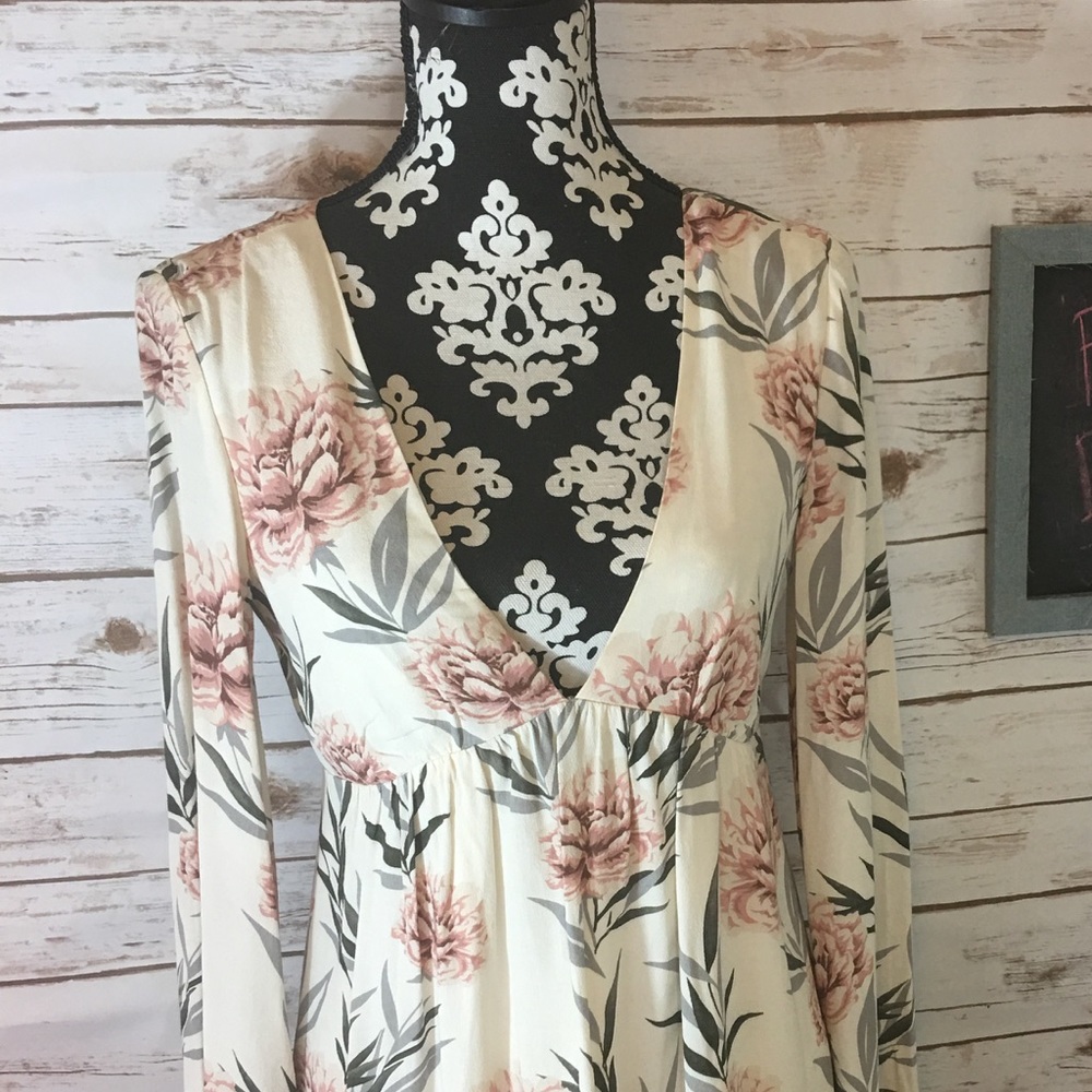 Floral Tunic/Dress size Small summer dress