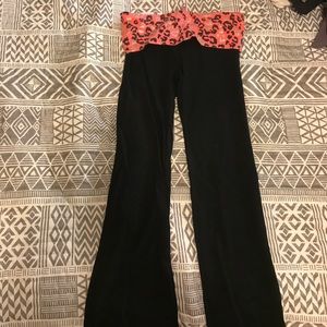 Rue 21 yoga pants