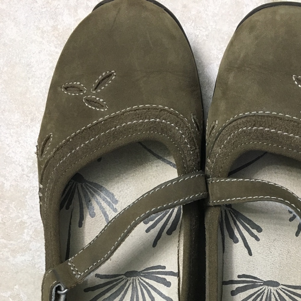 Ahi shoes