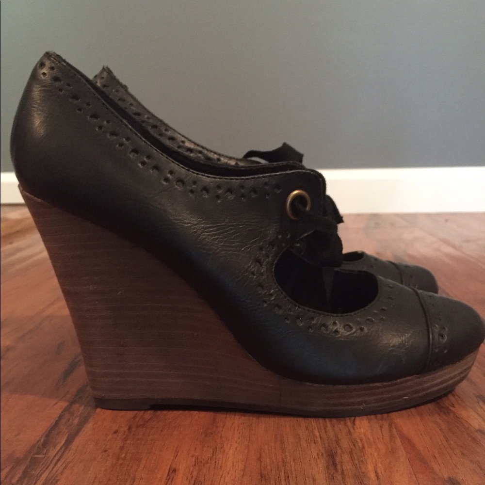 Women's Black Wedges