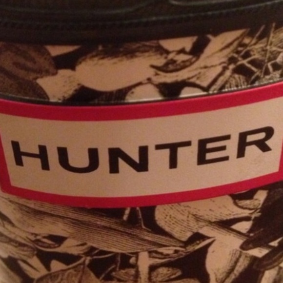 HUNTER BOOTS❤️❤️❤️ - Picture 3 of 4