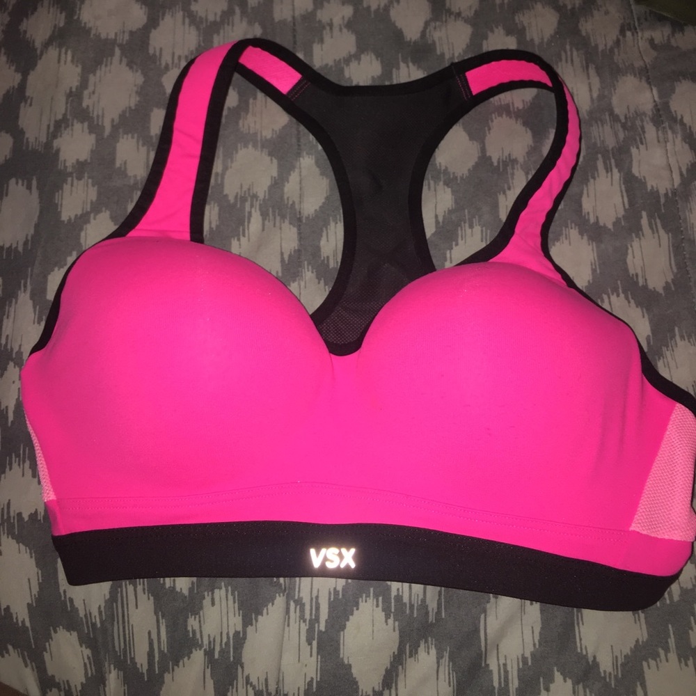 PINK VICTORIA SECRET BRA MAKE AN OFFER