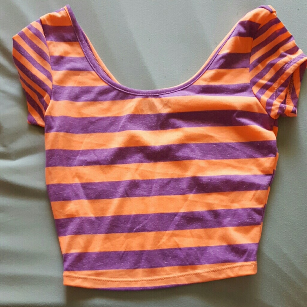 Small crop top