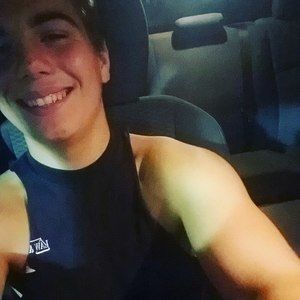 Meet your Posher, Dylan