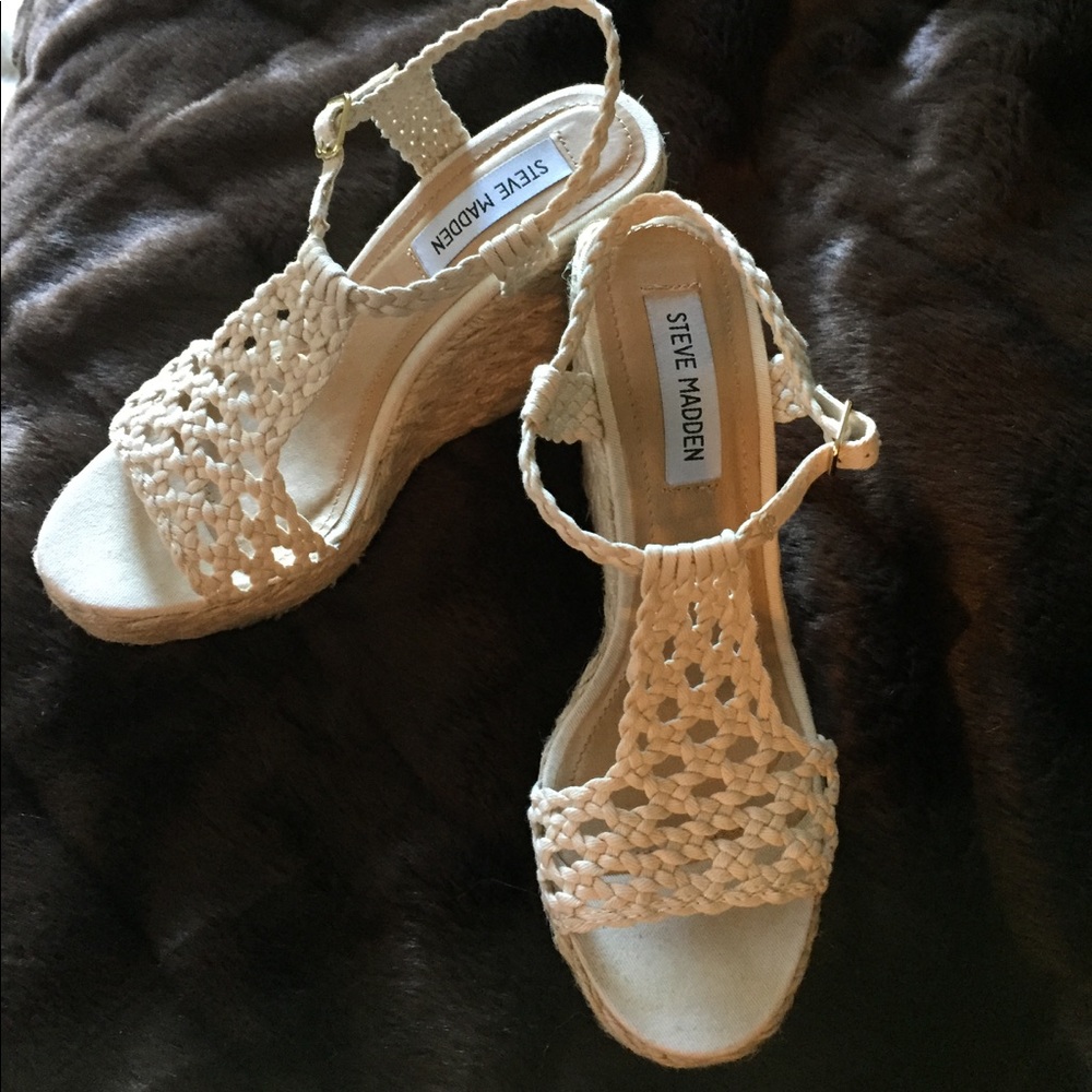 NWOT Steve Madden Manngo Espadrille Wedge