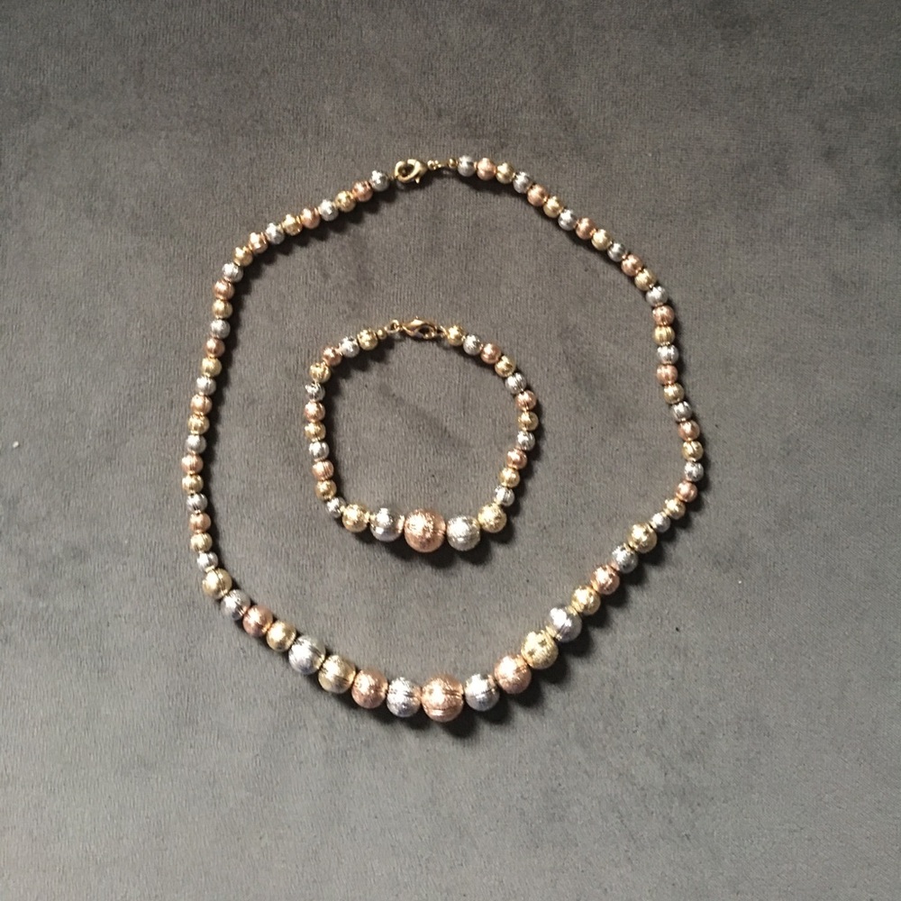 3 color gold plated necklace and matching bracelet